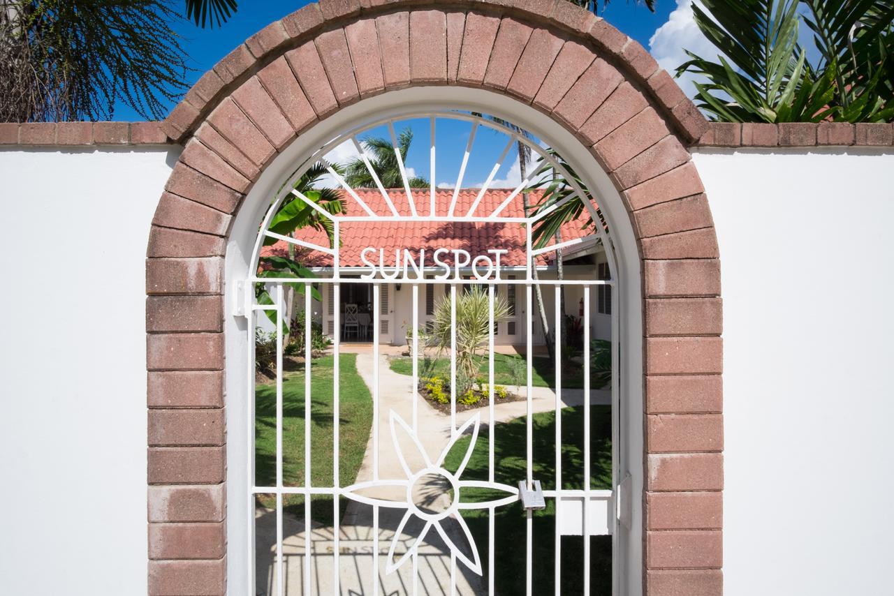 Sunspot Villa Рънауей Бей Екстериор снимка