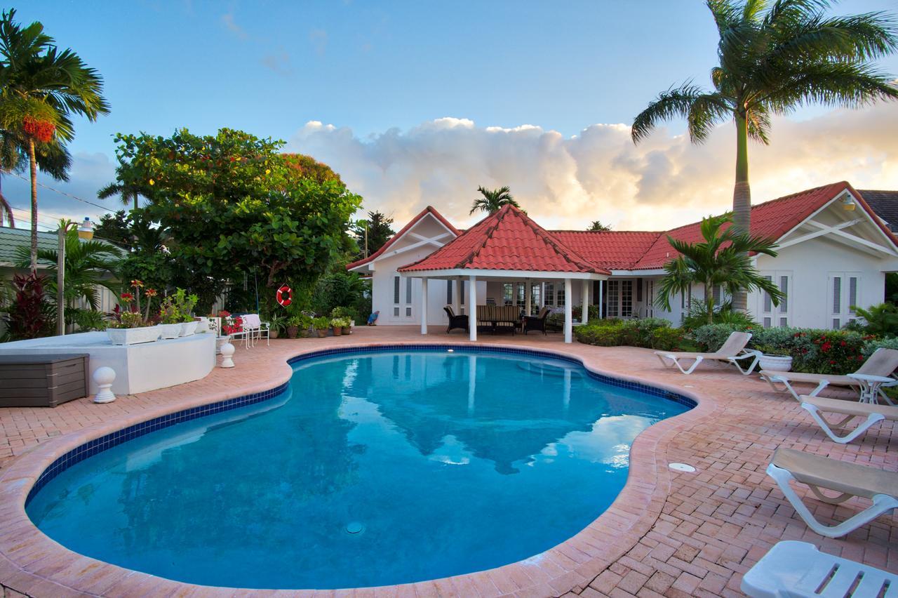 Sunspot Villa Рънауей Бей Екстериор снимка