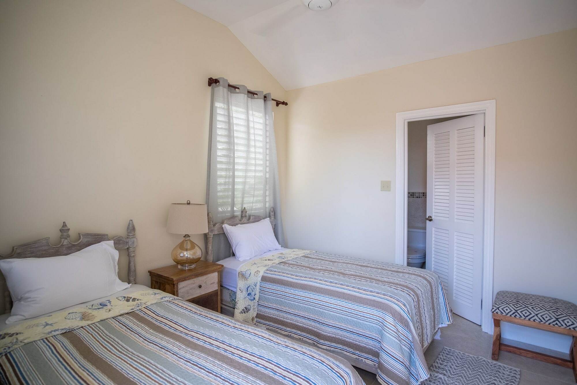 Sunspot Villa Рънауей Бей Екстериор снимка